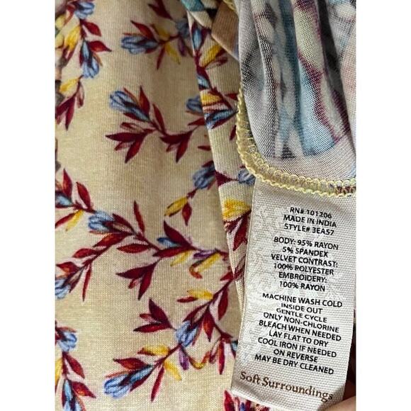 Soft Surroundings Floral Embroidered Jersey Tunic Top Size MP Boho Gypsy Artsy - Picture 6 of 6